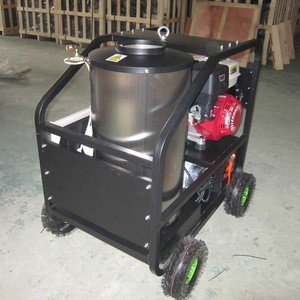 Steam Cleaning Equipment. Hot Water Cleaning washer With HONDA GX390