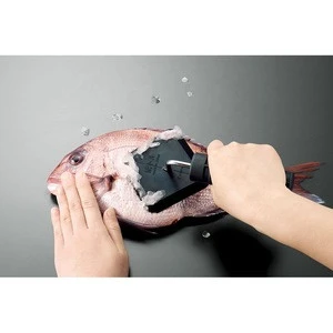 Styrene-butadiene rubber handle stainless steel fish scaler remover