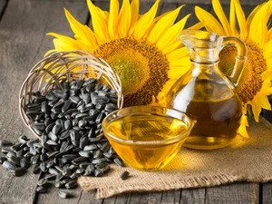 Higher Grade AAAA, Pure Sunflower Cooking Oil in Best Price