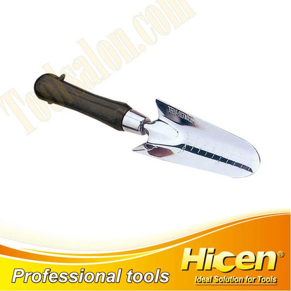 Transplanting Trowel With Fine Wooden Handle