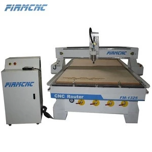 Water cooling spindle hot selling 1325 cnc wood router engraving machine in China