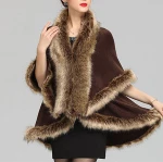 Wholesale Jtfur Women Winter Warm Imitation Raccoon Fur Poncho Faux Fur Trim shawl