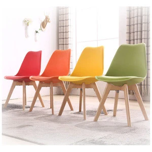 Wholesale Modern Cheap Colored Wooden legs Plastic Dining Chair