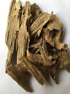 agarwood chip,oud oil,agarwood essential oil