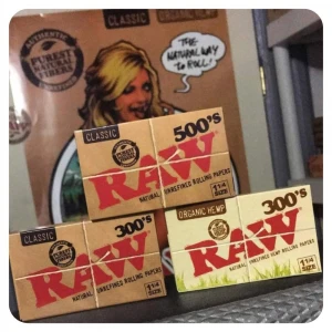 Wholesale prices rolling papers raw cheap price Raw Smoking Rolling Paper / King Slim / Cone / Classic