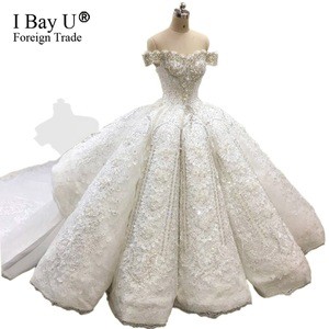 100% Real Sample Luxury Champagne Bride Dresses 2019 Bridal Gowns Royal Train Lace Appliques Beaded Wedding Dresses Arabic
