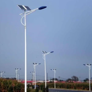 8m post with 1.5m single arm 60w light source battery base electric box and line solar energy street lamp pole