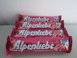 Alpenliebe Candy Strawberry and Cream (512g - 16 Rolls) / Wholesale candy / sweet candy / Confectionery