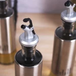 Amazons top selling glass oil and condiment bottles stainless steel oil kettles, soy sauce/wine/vinegar bottles
