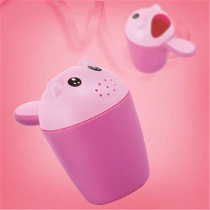 Cartoon Baby Shampoo Cup Shower Water Spoon Infant Bathing Children Wash Hair Head Cup Kid Bathing Beach Toy For Baby Care