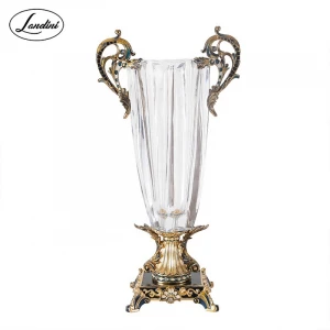 Creative home geometric vase crafts living room European-style transparent crystal light luxury flower decoration