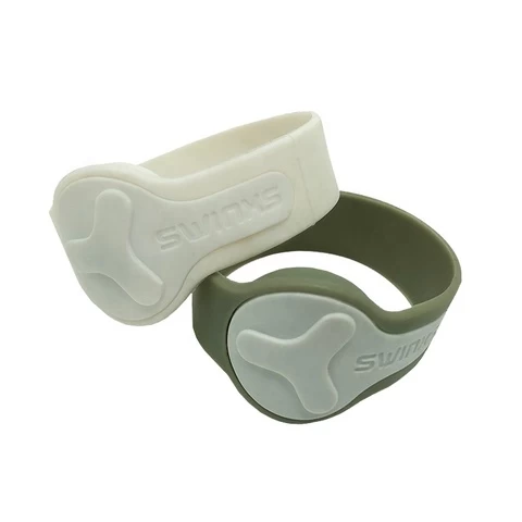 Customized silicone rubber strap band for tracking device for kids
