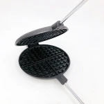 Factory Wholesale Rome Old Fashion Cast Iron Waffle Iion Waffle Maker With Stainless Steel Lid