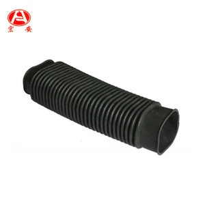 Flexible radiator upper outlet hose for auto cooling system
