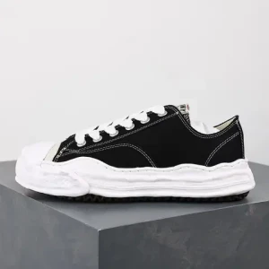 JAPAN design flat womens sneakers Black White mens trainers MMY HANK Wayne BLAKEY OG Sole Canvas Casual Shoes Outside Walk Style