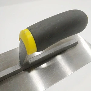 Master D33002Factory supplying good quality stainless steel plastering trowel with rubber plastic handle