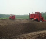 new design hydraulic drive self propelled compost making machine compost turner compoost mixer with cummin s engine ac cabin
