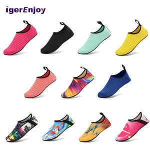 New Innovative Products Summer  Beach Shoes Swimming Diving Socks, Best  New Pattern Outdoor Flat Shoes Aqua Beach Shoes