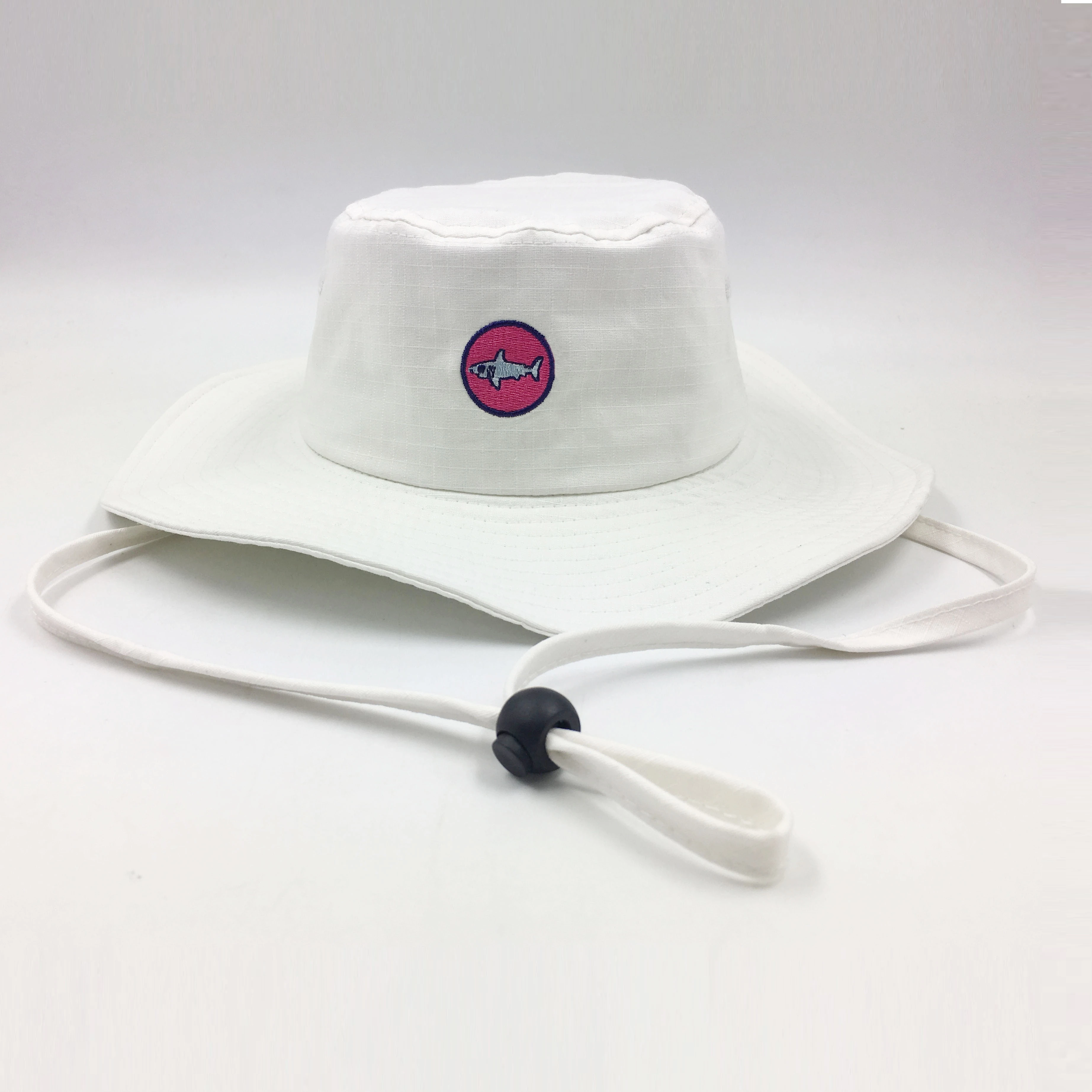 OEM wide brim white bucket hat UPF40+ sun protect fishing cap with shark brand embroidery