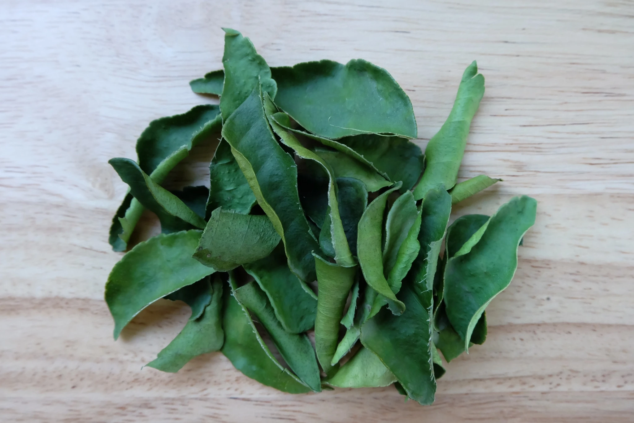 Premium Quality Herb from Thailand Dried vegetable Kaffir Lime Leaves