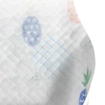 Skin-friendly baby bibs for feeding baby in stock disposable bibs baby clothes