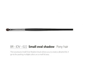 Small Oval Shadow Pony Hair Cosmetic Brush