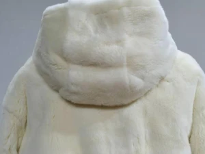 The latest sports short coat womens thick and warm new autumn and winter hooded high-quality Rex rabbit fur jacket