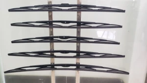 Heavy Duty truck, lorry, semi truck and bus windshield wipers. 20" (51cm) to 32" (81.3cm) large sized wipers