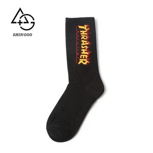 2018 new arrival custom toe men sock with sports socks factory sock