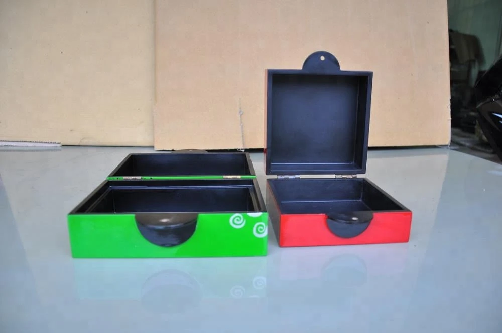 Best selling eco-friendly wholesale colorful lacquer box with handle made in Vietnam