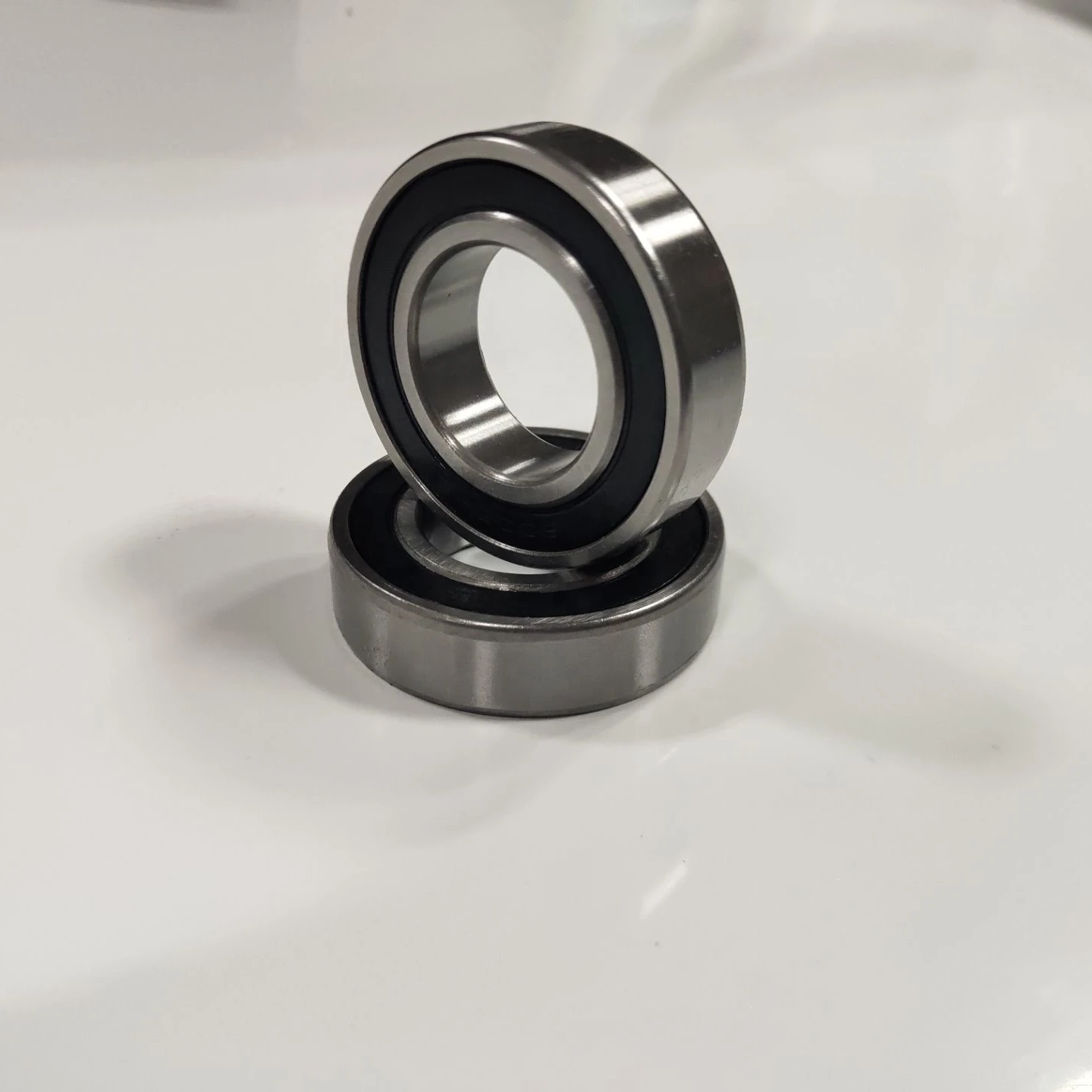 China bearing factory deep groove scooter and motorcycle bearing ball bearing size caster wheels