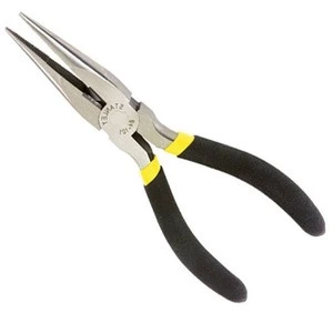 Function of flat nose pliers with rubber handles
