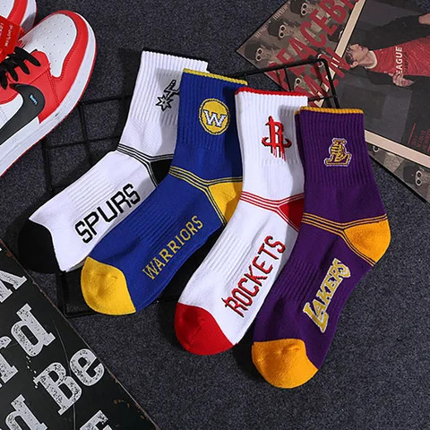 High Quality  Basketball Socks Men Mid-Calf Cotton Embroidered Logo Spring Terry Cycling Pattern Cuff Sweat Team Sports Socks