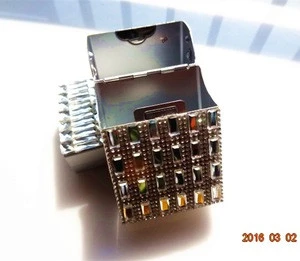 High quality rectangular cigarette case with diamond