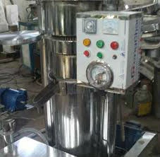 Hydraulic olive oil extruder machine with high purity oil