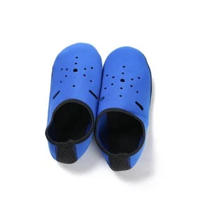 latest product of china water shoes beach