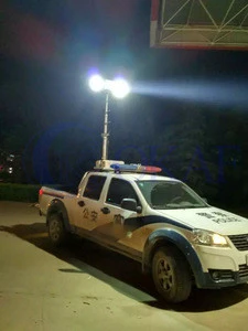 Led telescopic masts night scan fold-down vehicle roof-mounted light tower