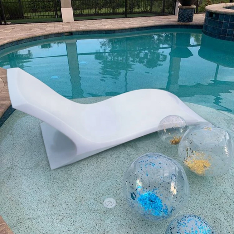Modern Design plastic Outdoor Furniture Sun Lounge Beach Swimming Pool Chair