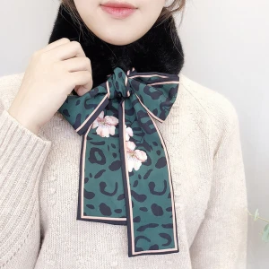 Net red bib female Korean version of the wild winter vibrato fur ins scarf plush lace silk leopard rabbit for fur collar