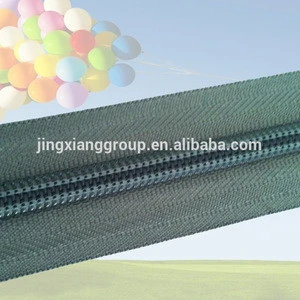 Plastic nylon zipper for pants long chain nylon zipper nylon zipper for for sofa made in guangzhou