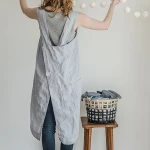 Stylish Japanese style cross back pinafore apron