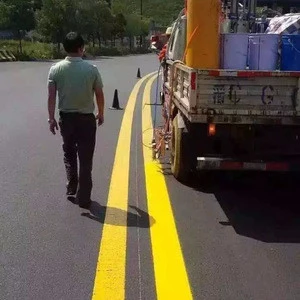 Vehicle-mounted cold spraying road marking machine