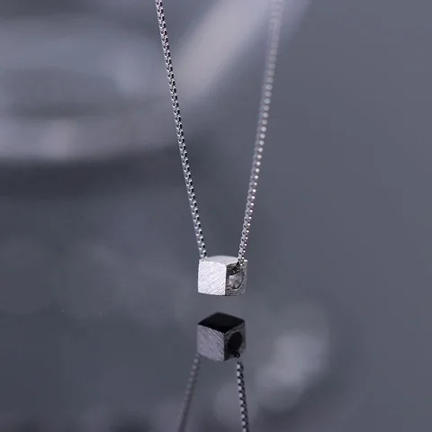 Wholesale stainless steel small square necklace street play cool college couple sweater chain jewelry necklace neutral