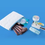 Airlines Inflight Wash Bag Large-capacity Women's Portable Quilted Heart-shaped Handheld Makeup Bag - Exquisite Storage