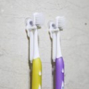 2018 Top sale super clean head soft bristle type toothbrush environmental product for home use