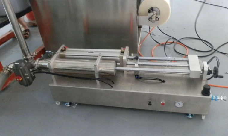 Cheap Factory Price fohow oral liquid packing machine