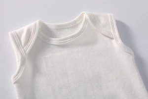 Factory wholesale organic cotton solid sleeveless baby bodysuit