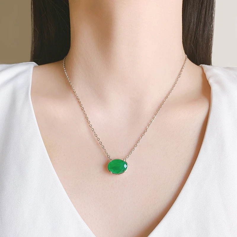 Green gemstone quartz charm Onyx Drop Shape Retro womens Necklace