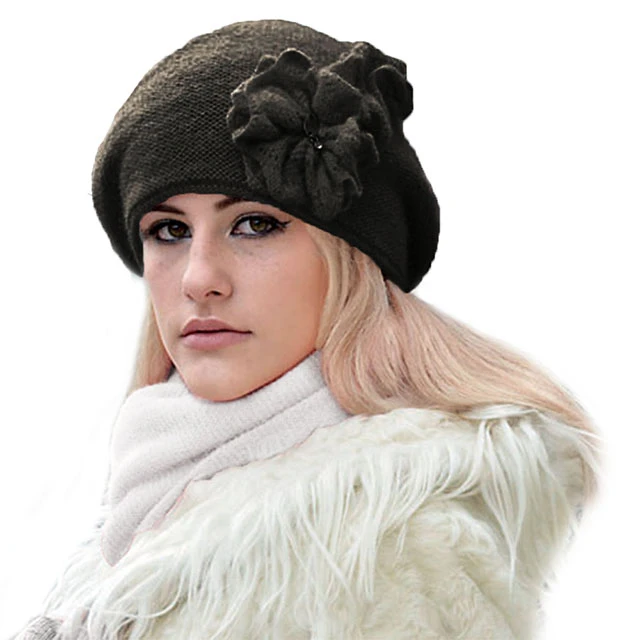 Made in Italy Elegant Winter shaved wool beret hat for women