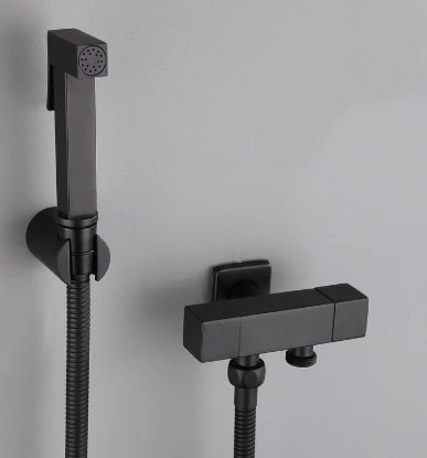 Modern Matte Black Brass Toilet Single Cold Bidet Sprayer Set High Pressure Shattaf Handheld Water Rinse